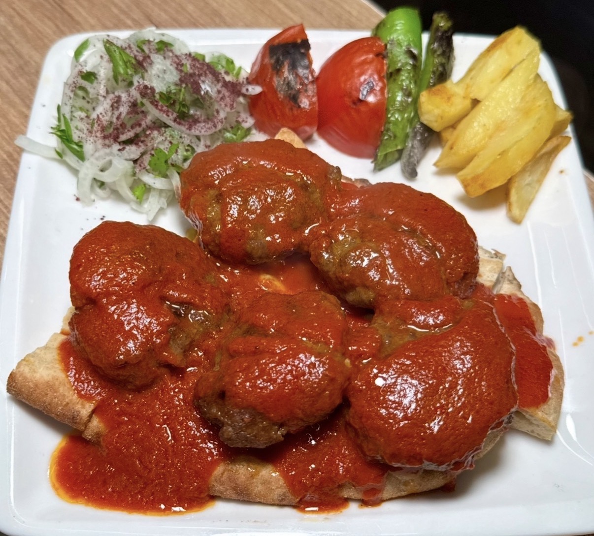 PİDELİ KÖFTE